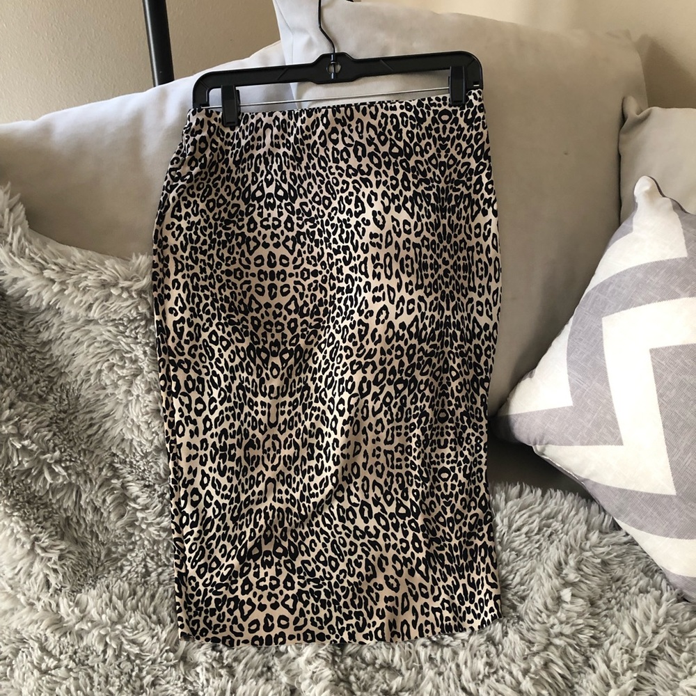 Vince Camuto leopard print skirt - XS